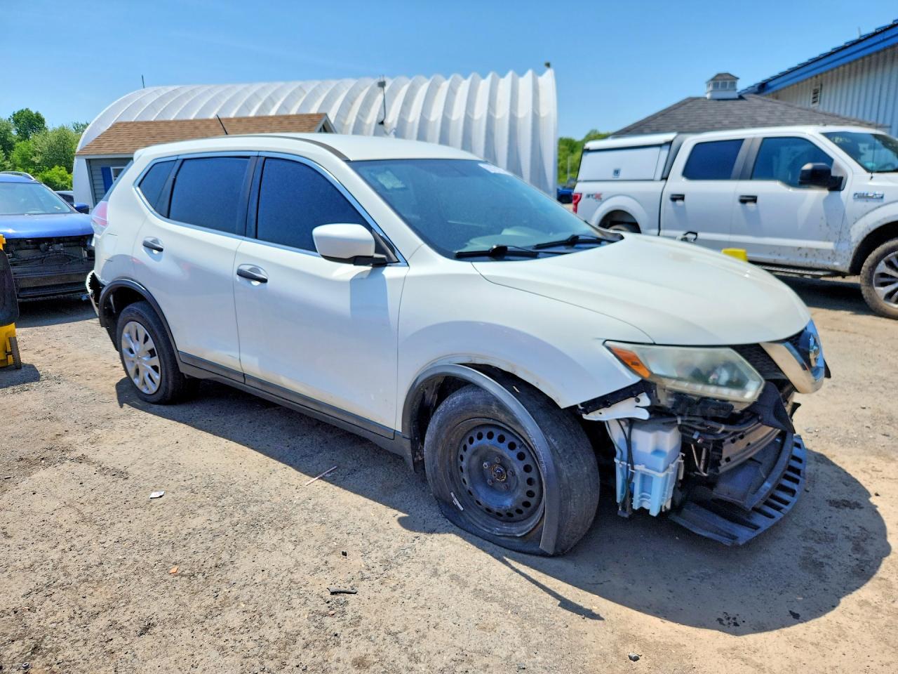 Nissan Rogue S