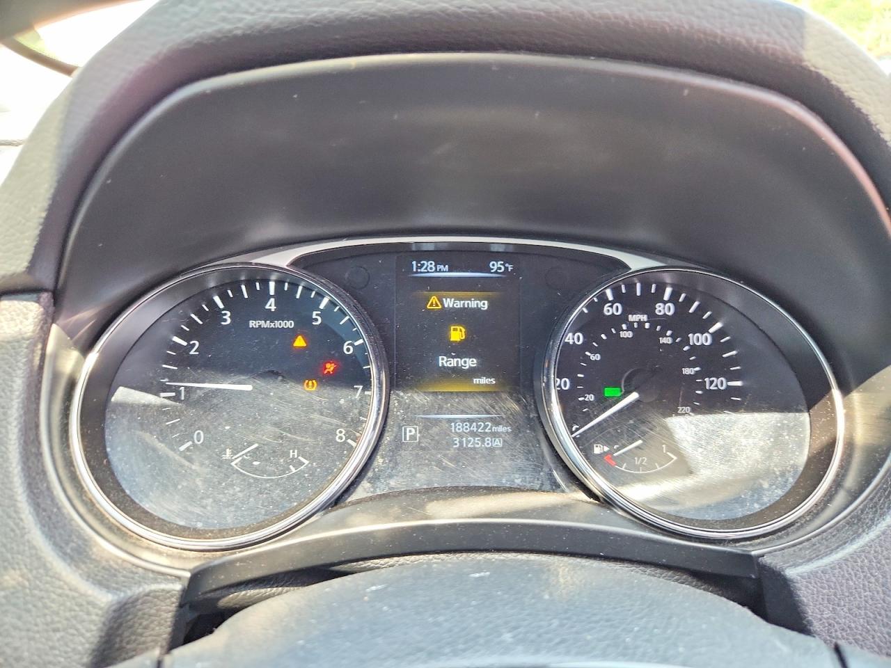 Nissan Rogue S
