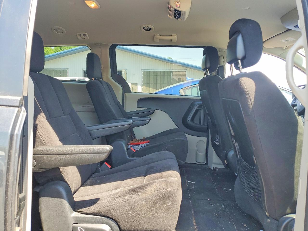 Dodge Caravan Sxt