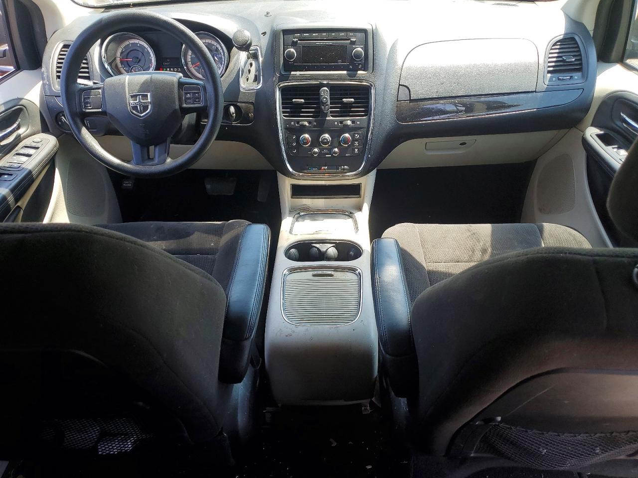 Dodge Caravan Sxt
