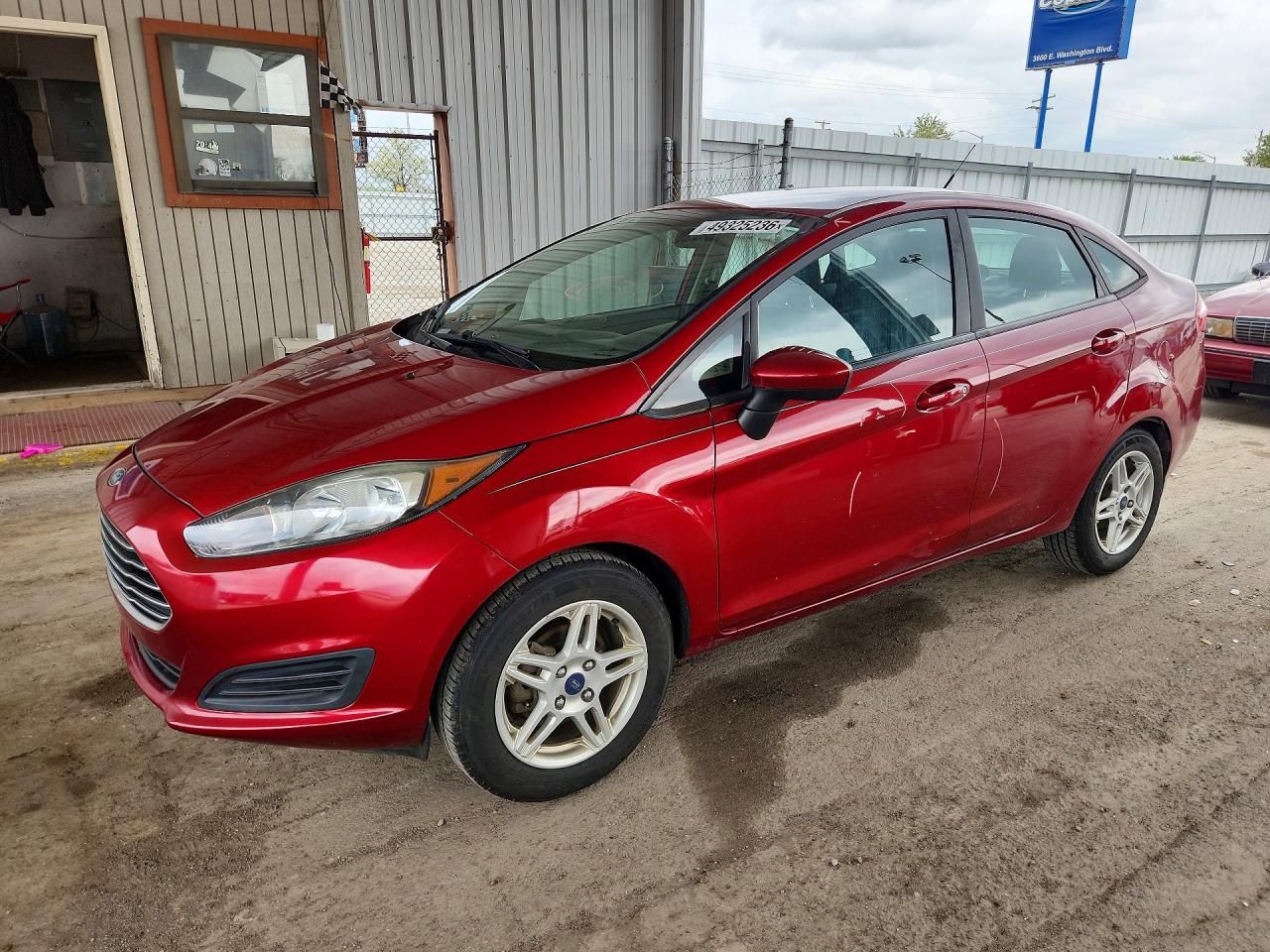 Salvage Ford Fiesta Image