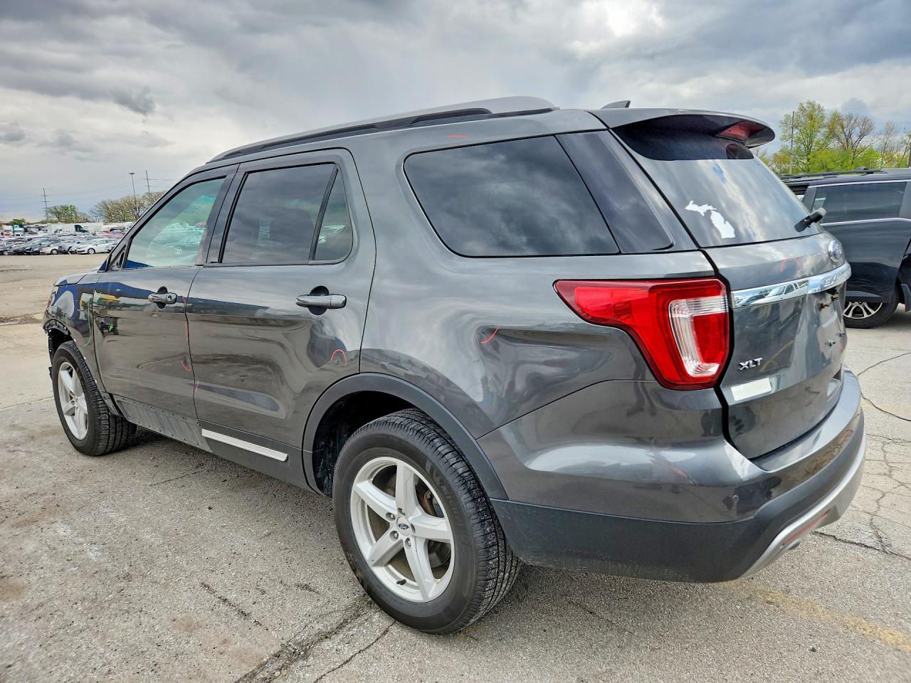 Ford Explorer Xlt