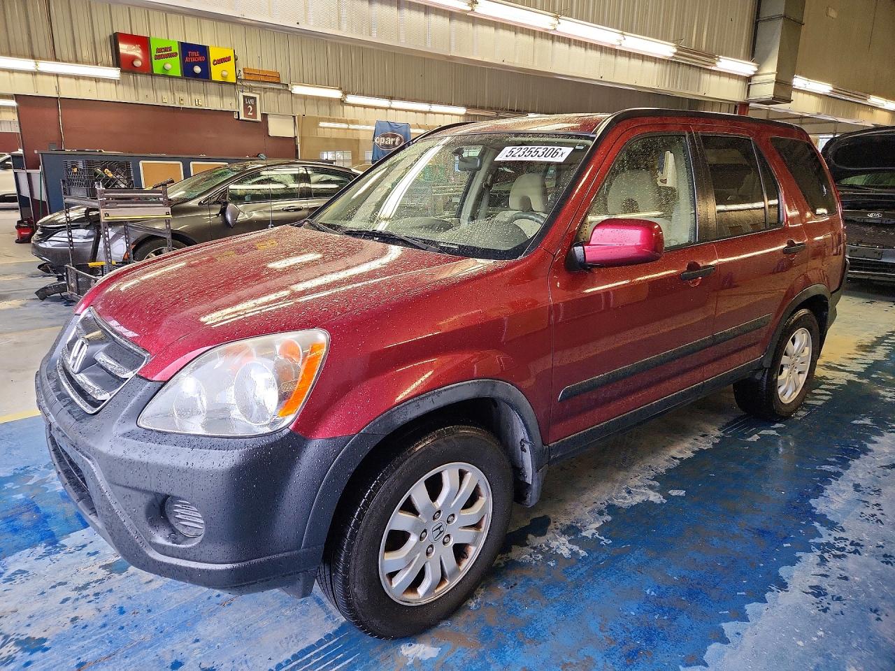 Salvage Honda Crv Image
