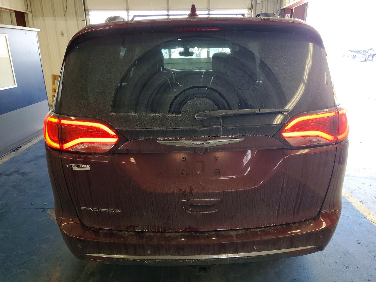 Chrysler Pacifica Touring L