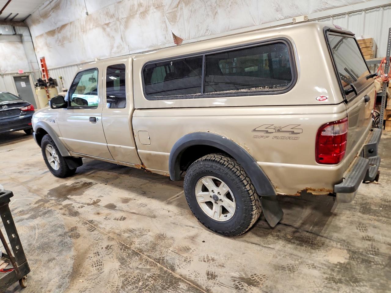 Ford Ranger Super Cab