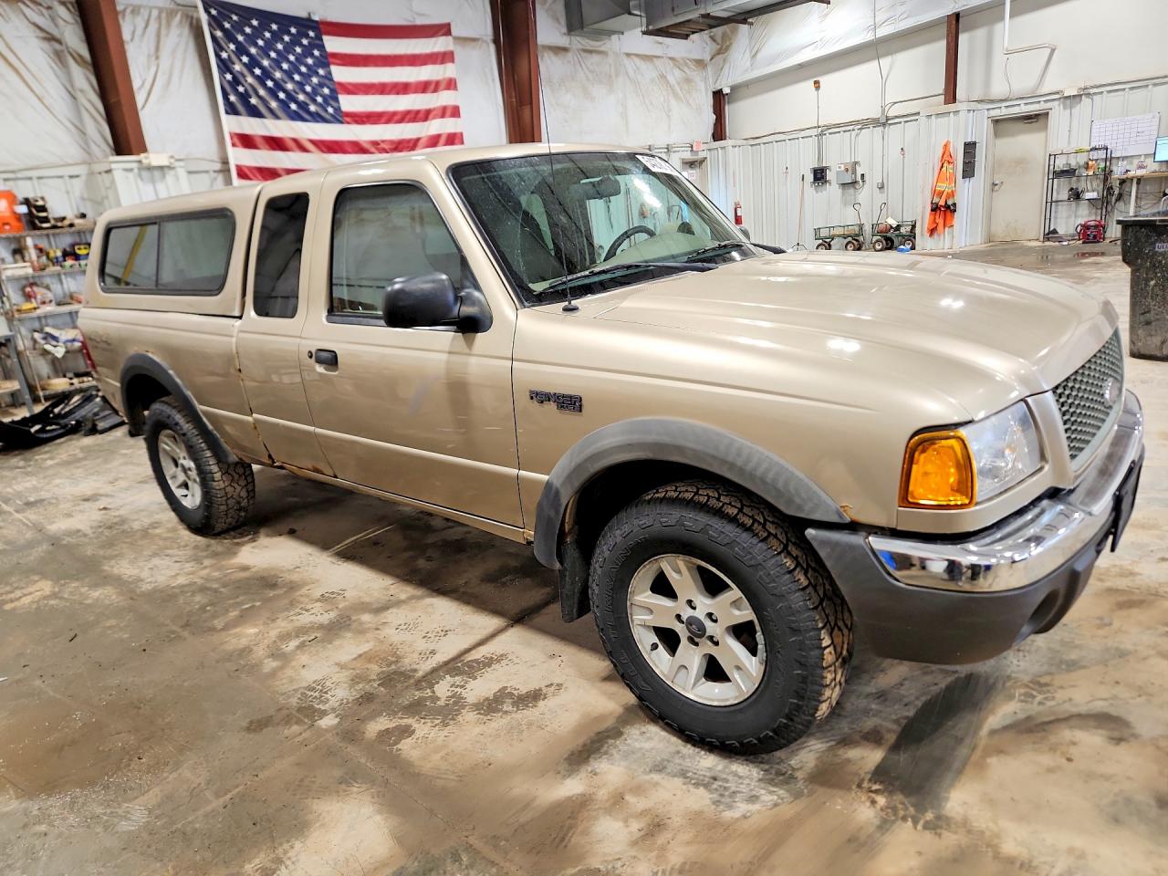 Ford Ranger Super Cab