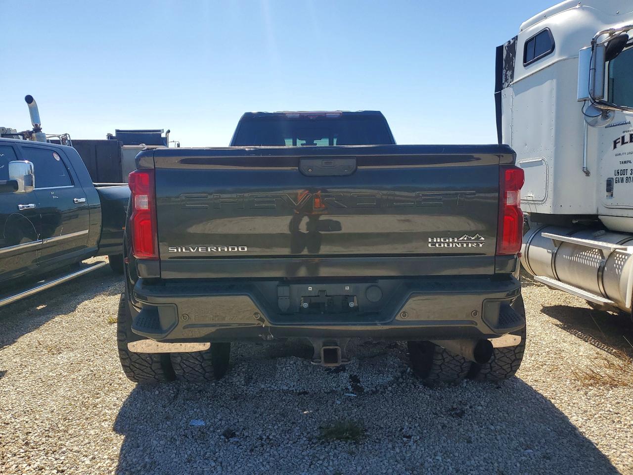 Chevrolet Silverado K3500 High Country