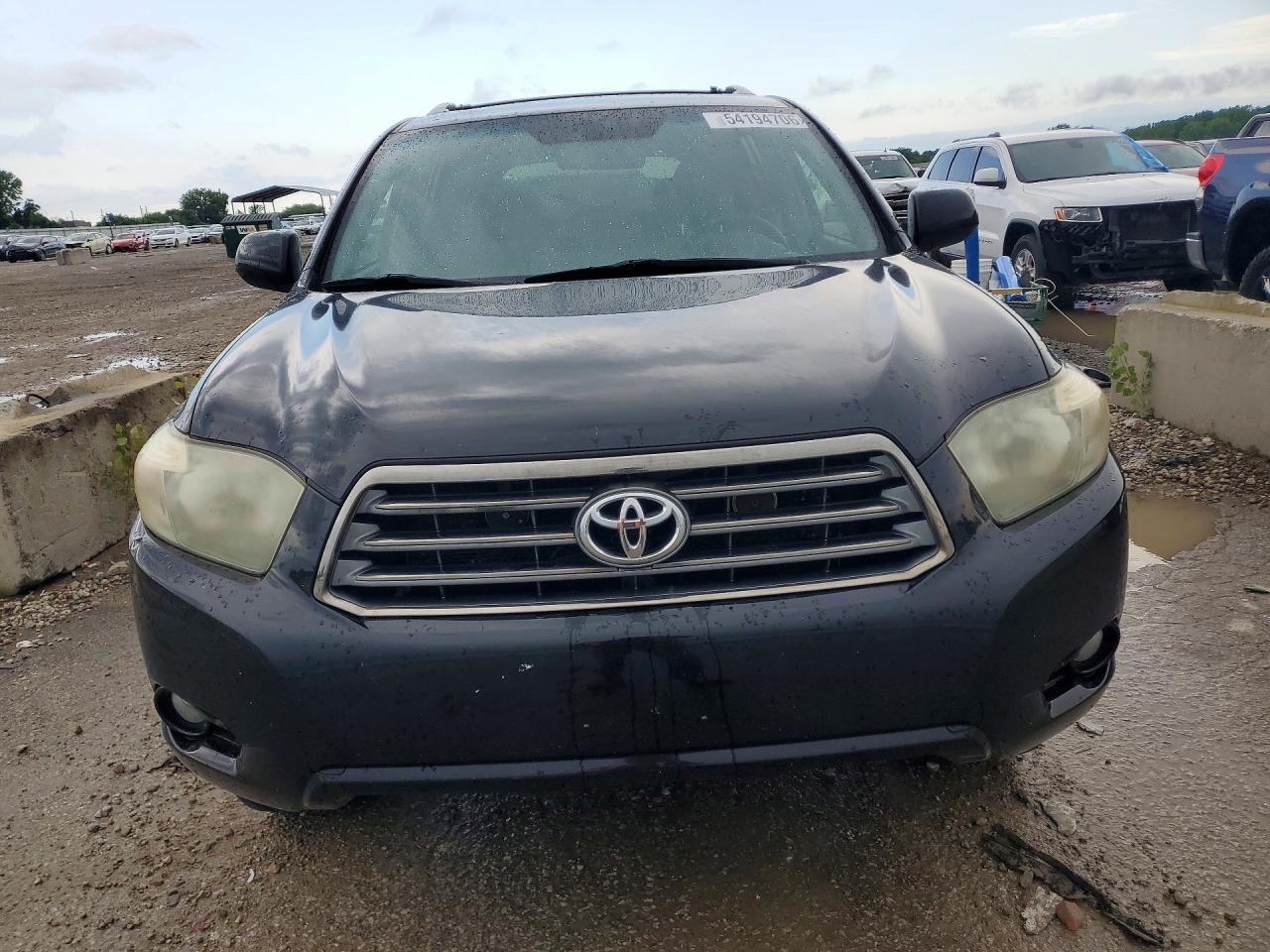 Toyota Highlander Sport