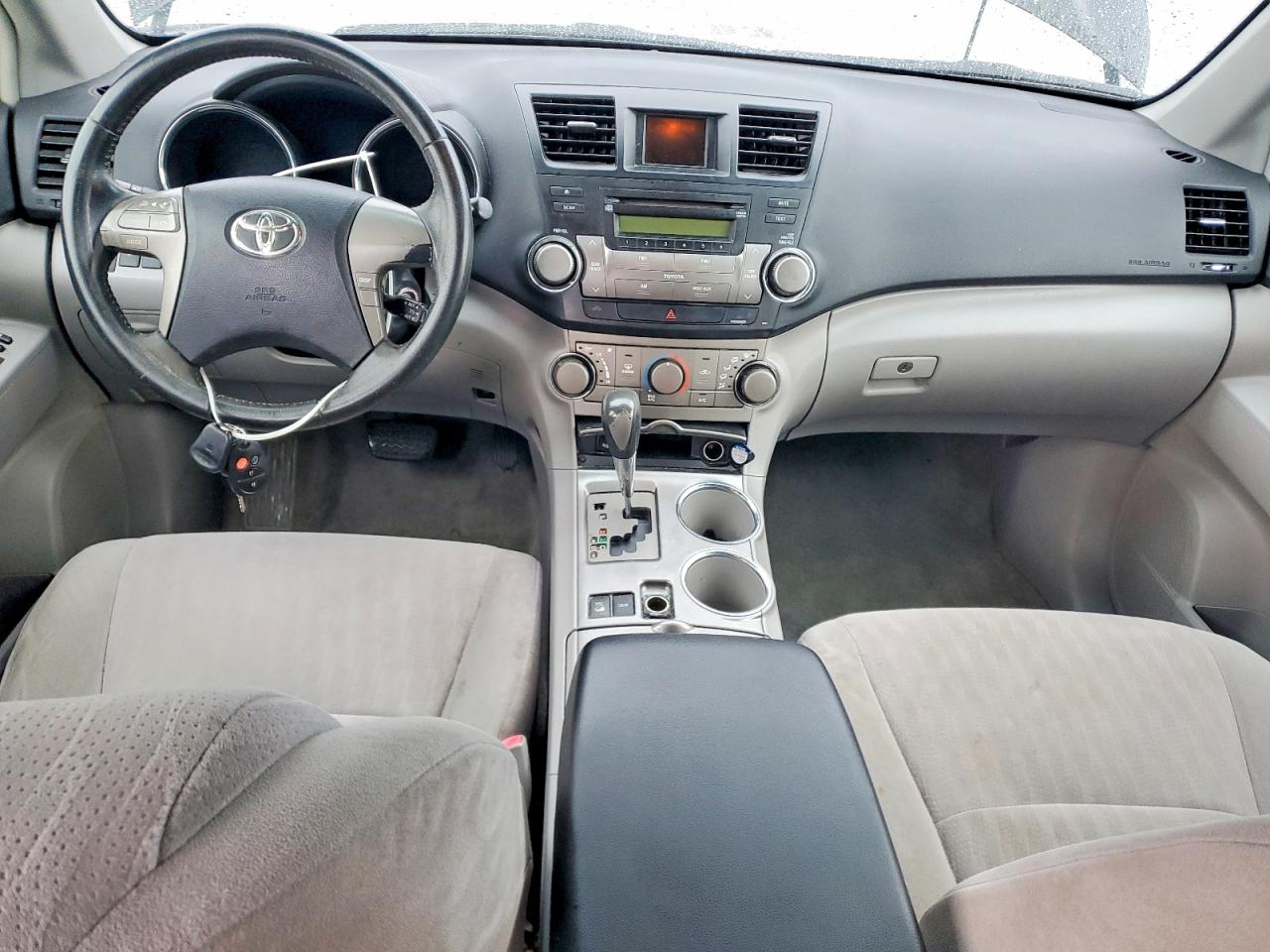 Toyota Highlander Sport