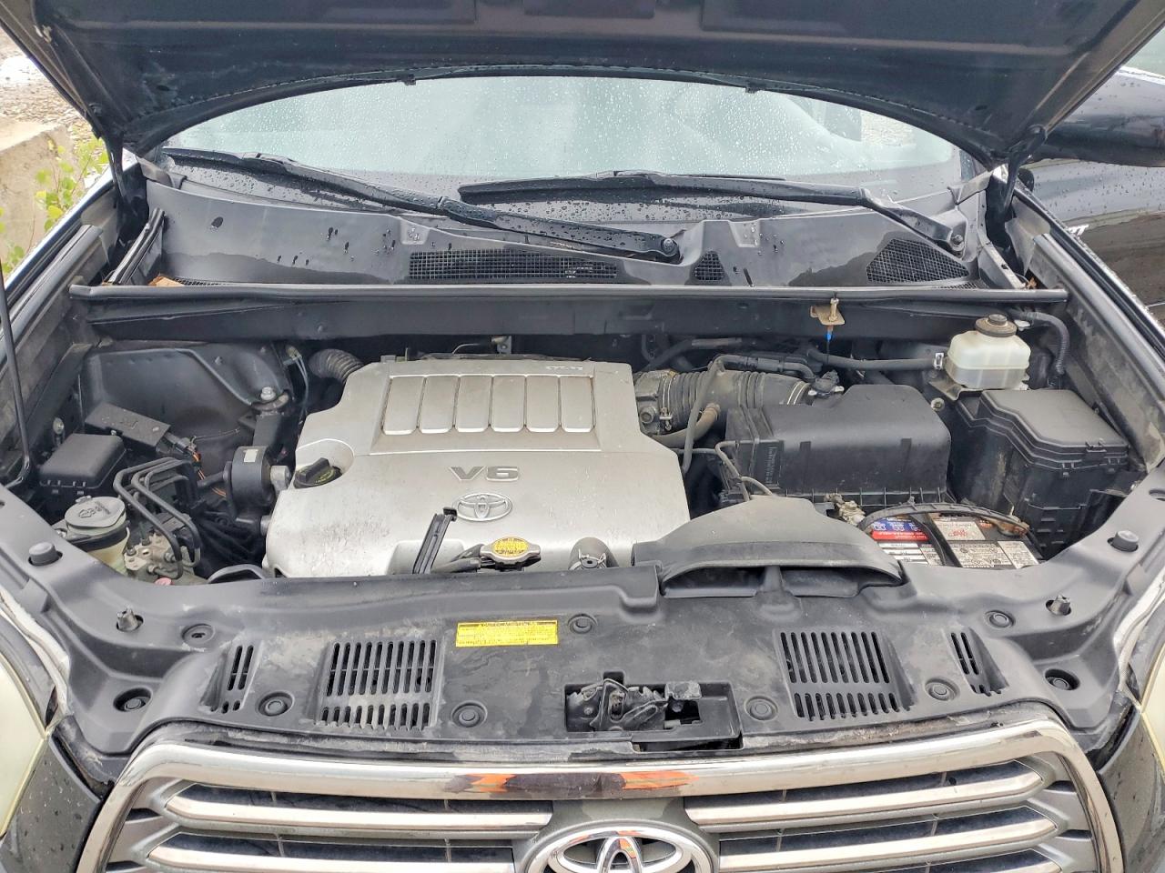 Toyota Highlander Sport