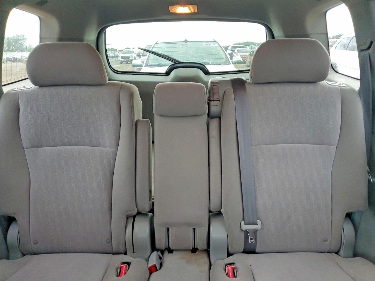 Toyota Highlander Sport