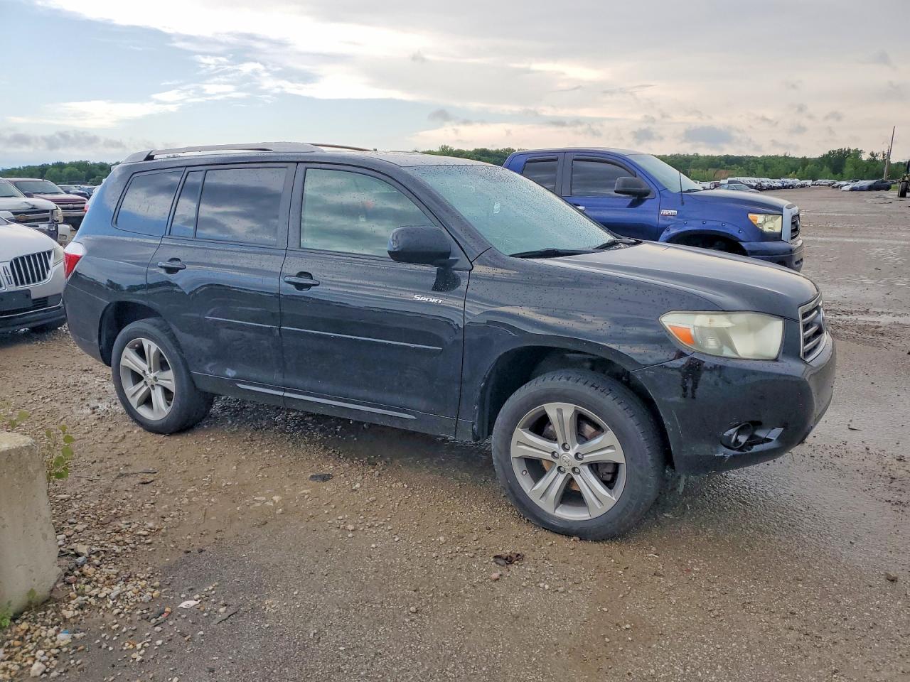 Toyota Highlander Sport