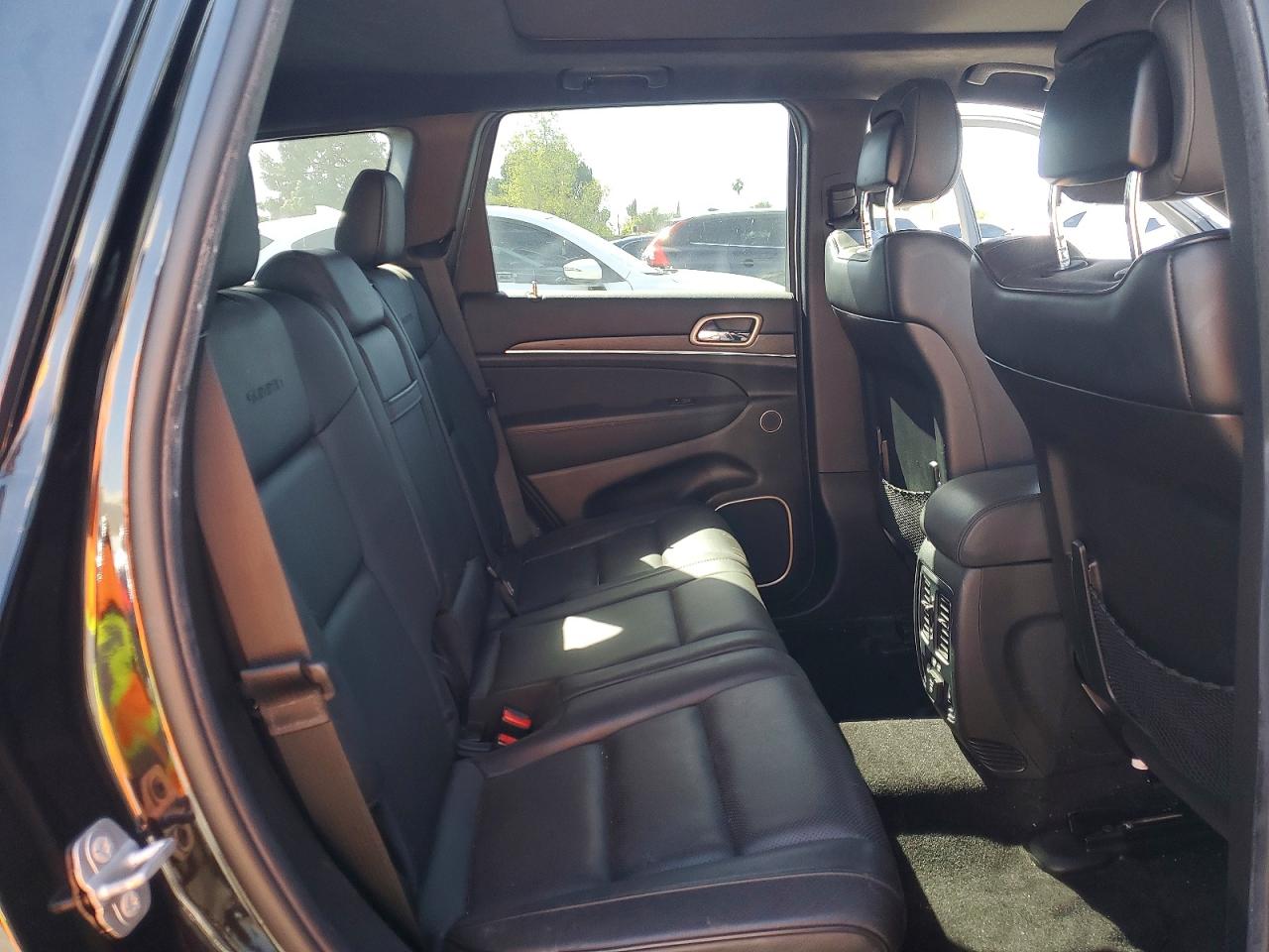 Jeep Grand Cherokee Summit