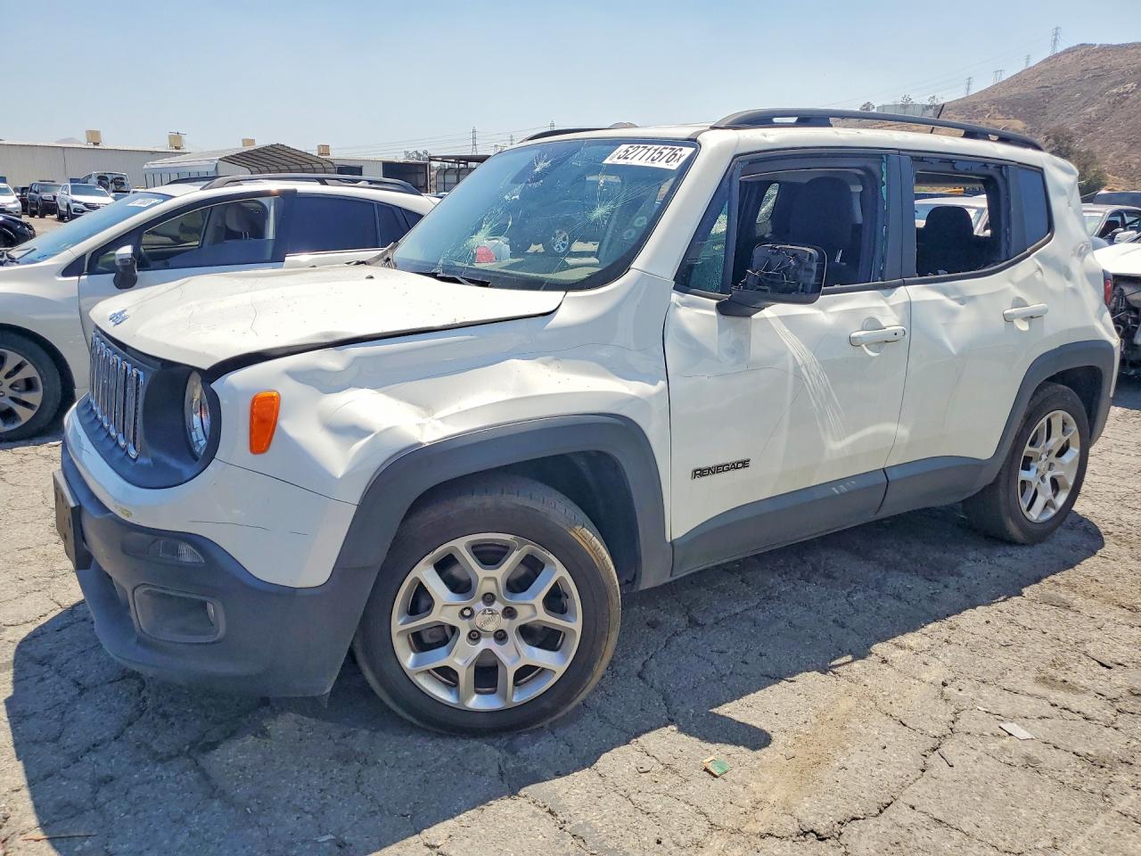 Salvage Jeep Renegade Image