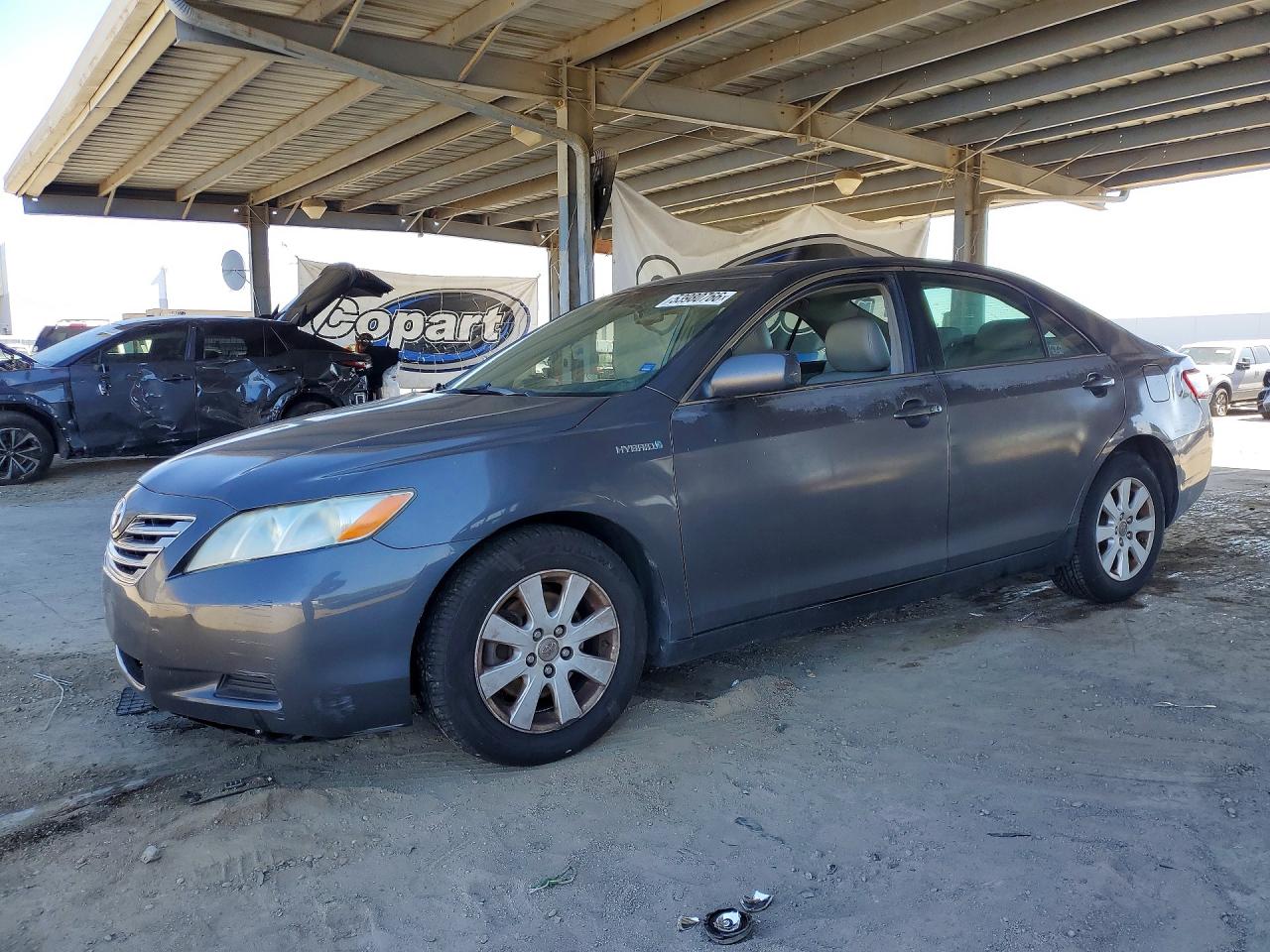 Salvage Toyota Camry Image