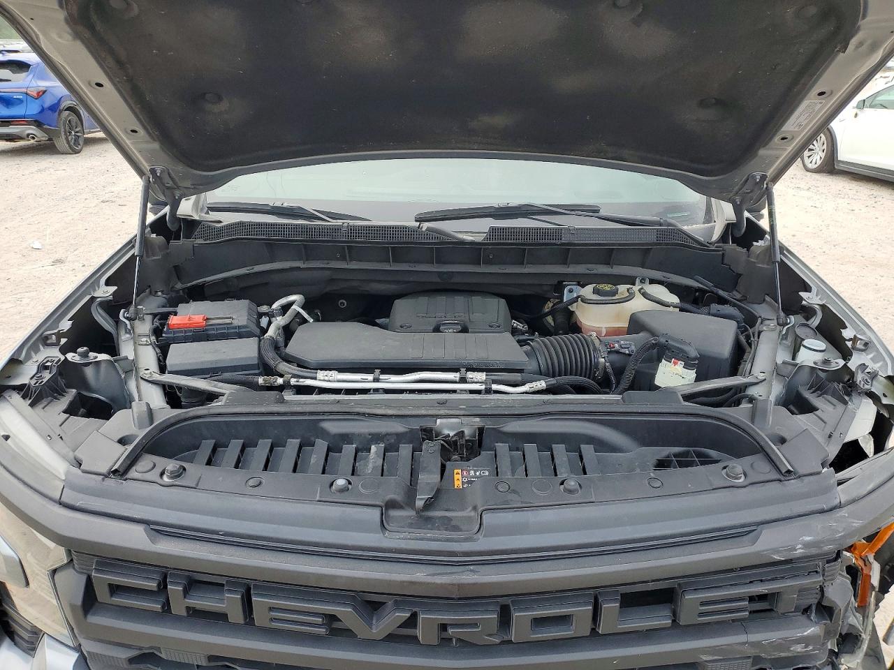 Chevrolet Silverado C1500 Custom