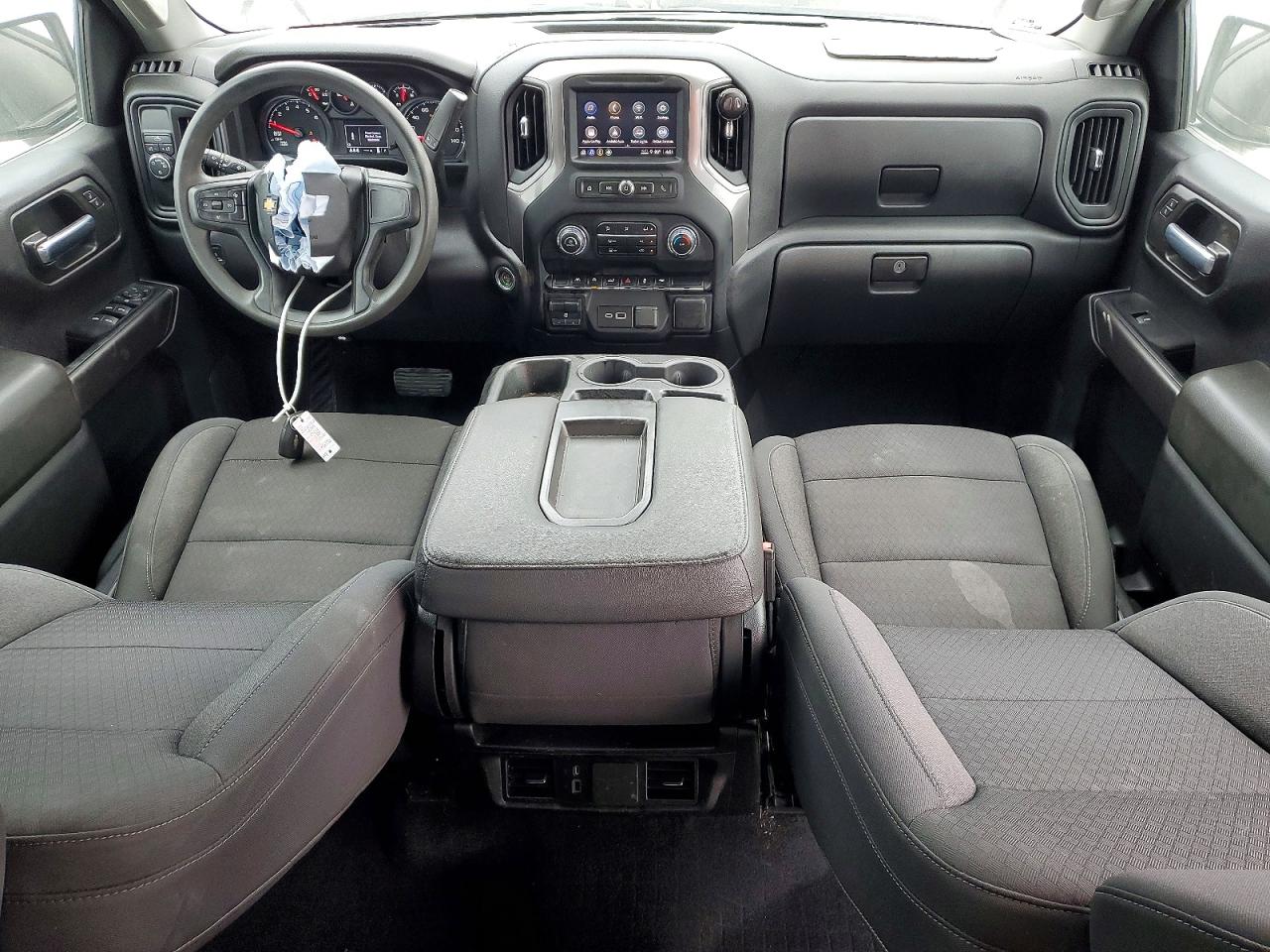 Chevrolet Silverado C1500 Custom