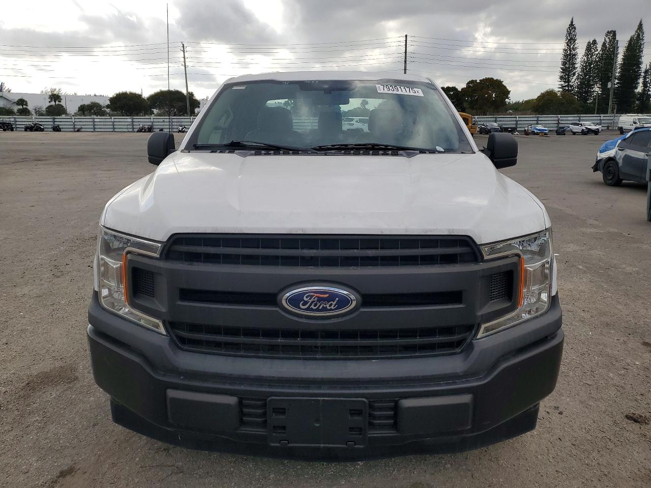 Ford F-150 Super Cab