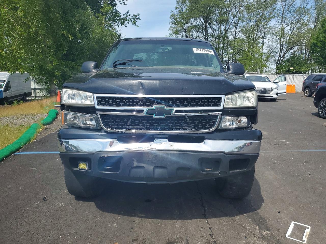 Chevrolet Silverado K1500 Classic Crew Cab