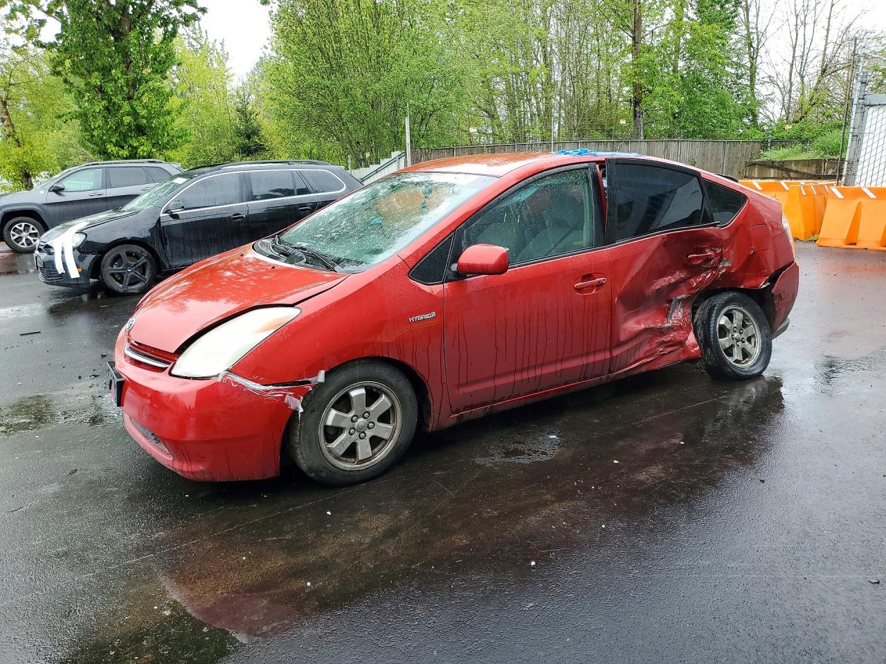 Salvage Toyota Prius Image
