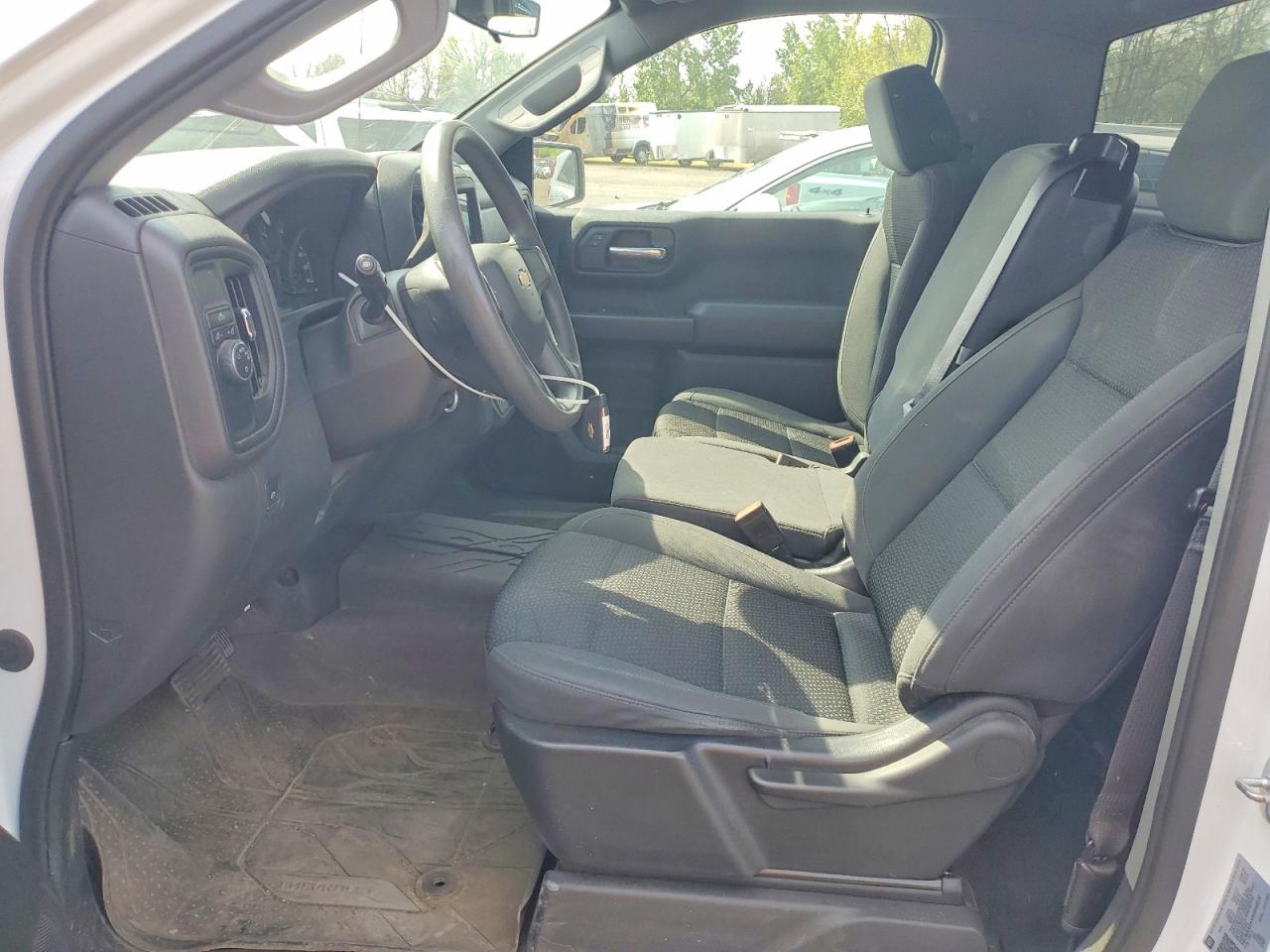 Chevrolet Silverado C1500