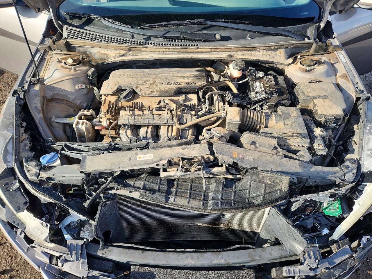 Hyundai ELANTRA Sel