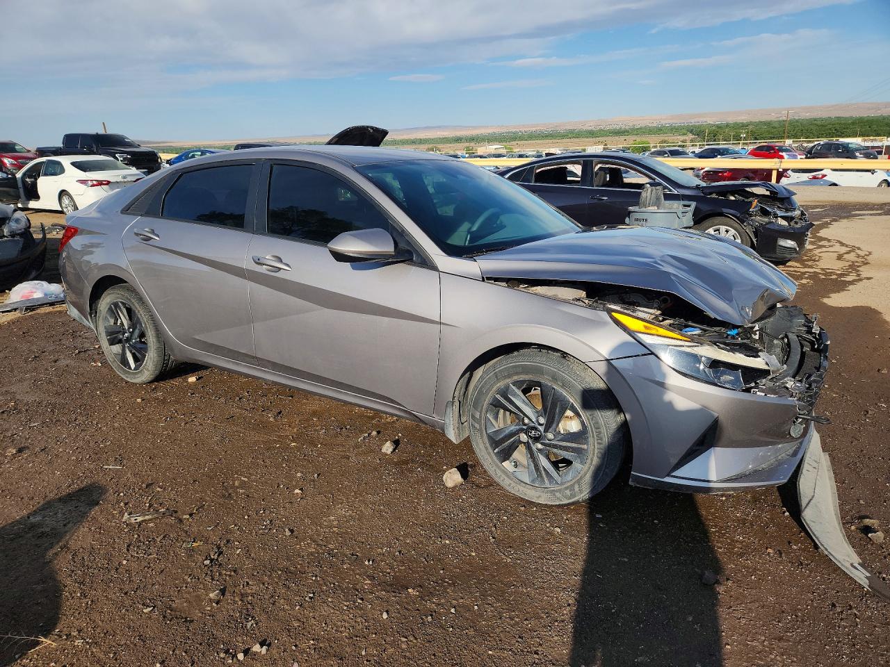 Hyundai ELANTRA Sel