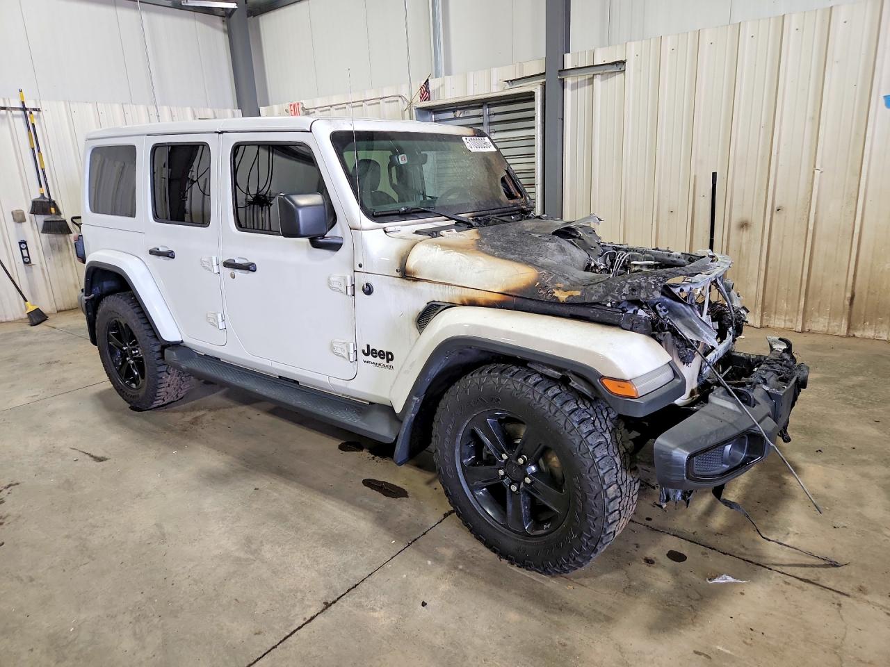 Jeep Wrangler Sahara