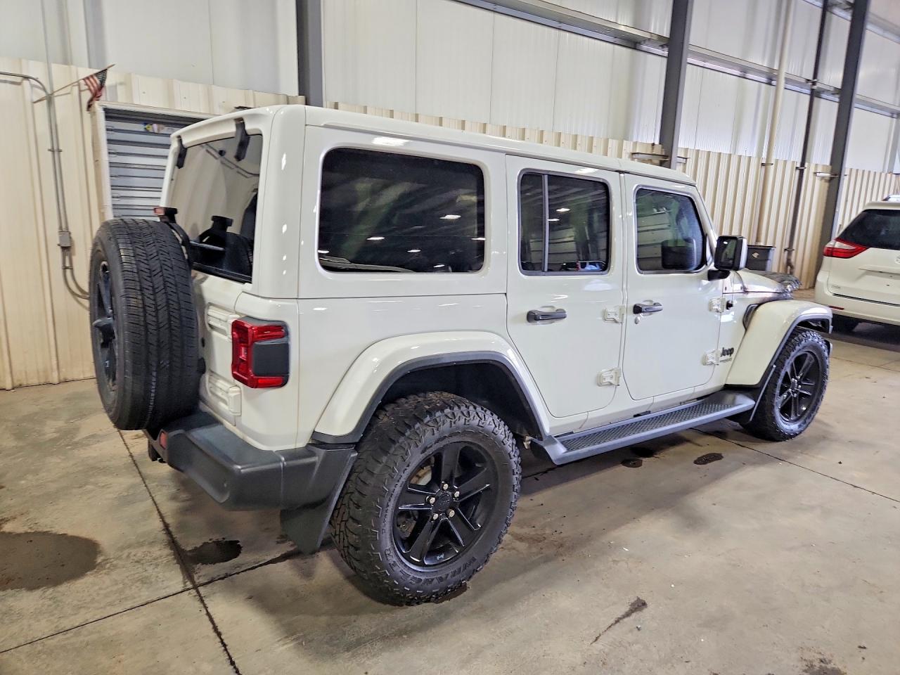 Jeep Wrangler Sahara