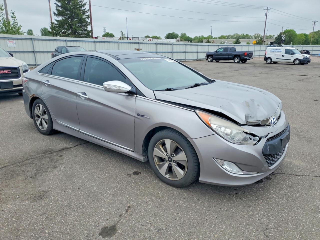 Hyundai SONATA Hybrid