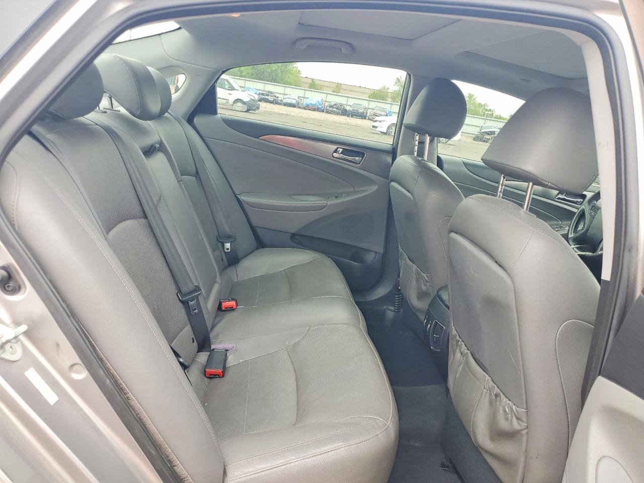 Hyundai SONATA Hybrid