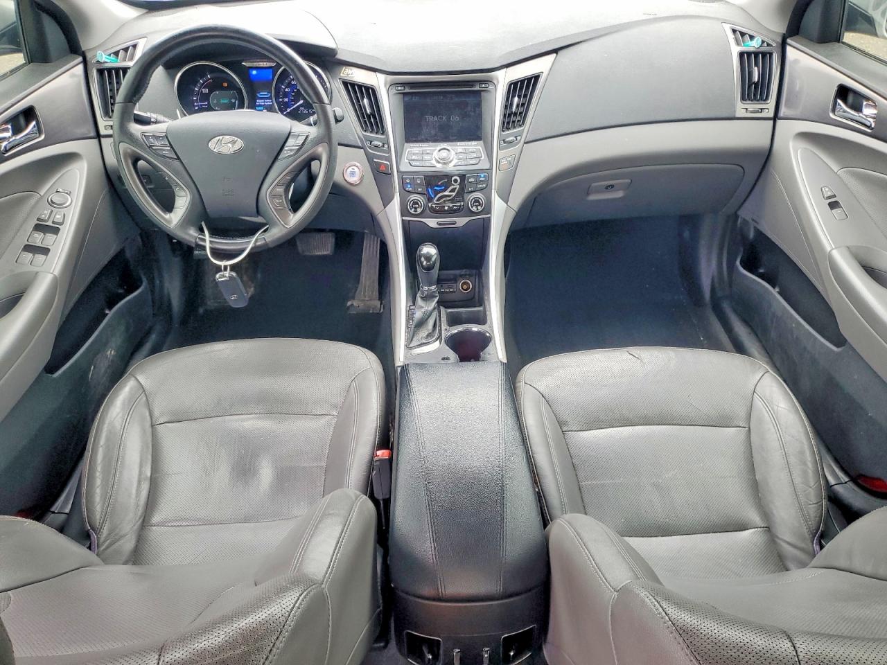 Hyundai SONATA Hybrid