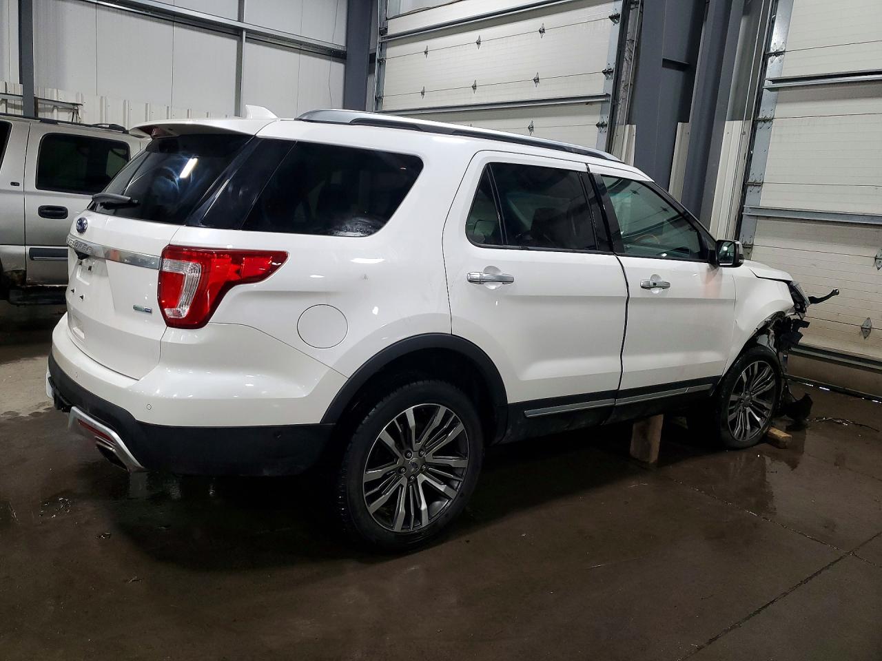 Ford Explorer Platinum