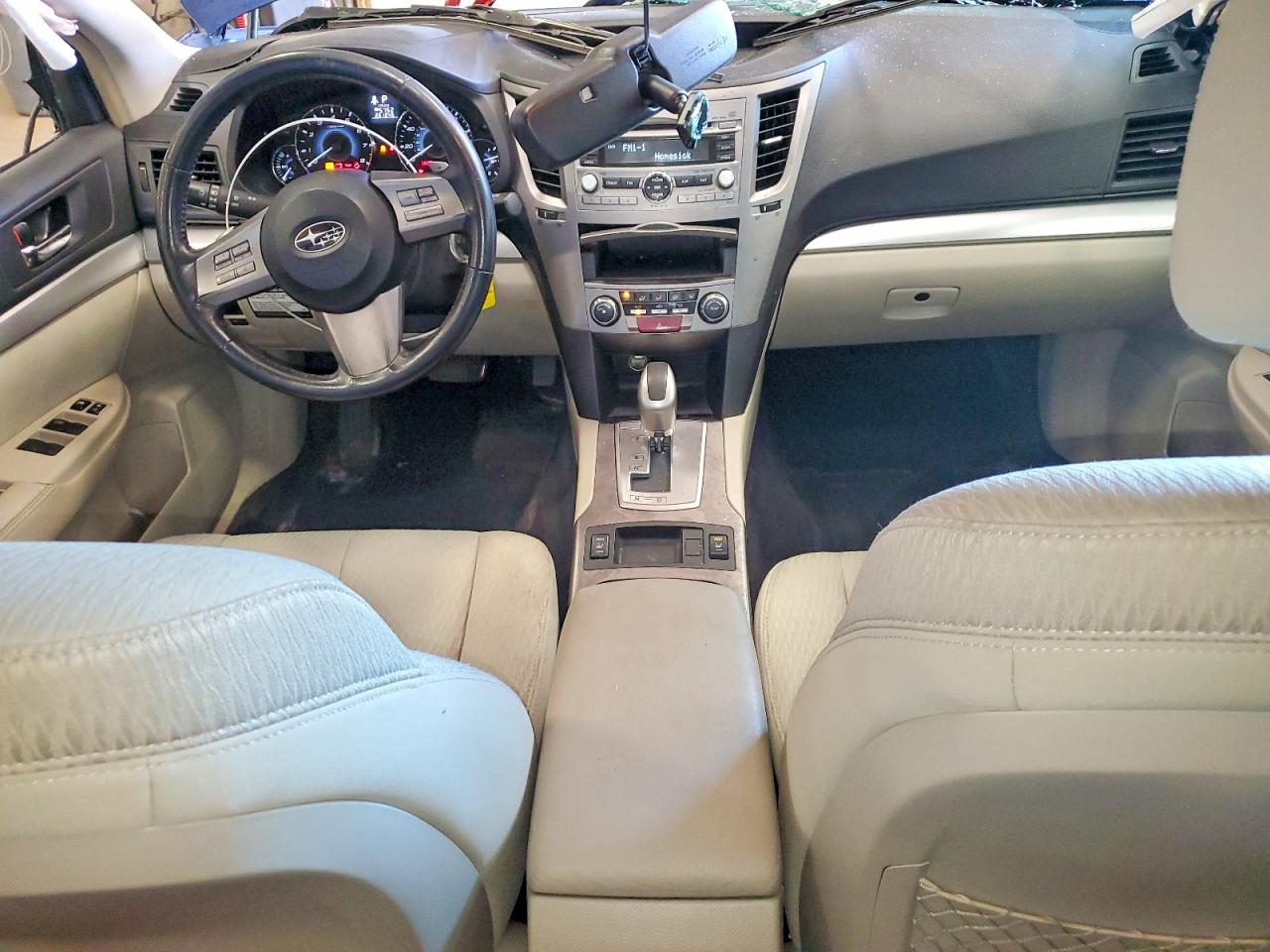 Subaru Outback 2.5i Premium