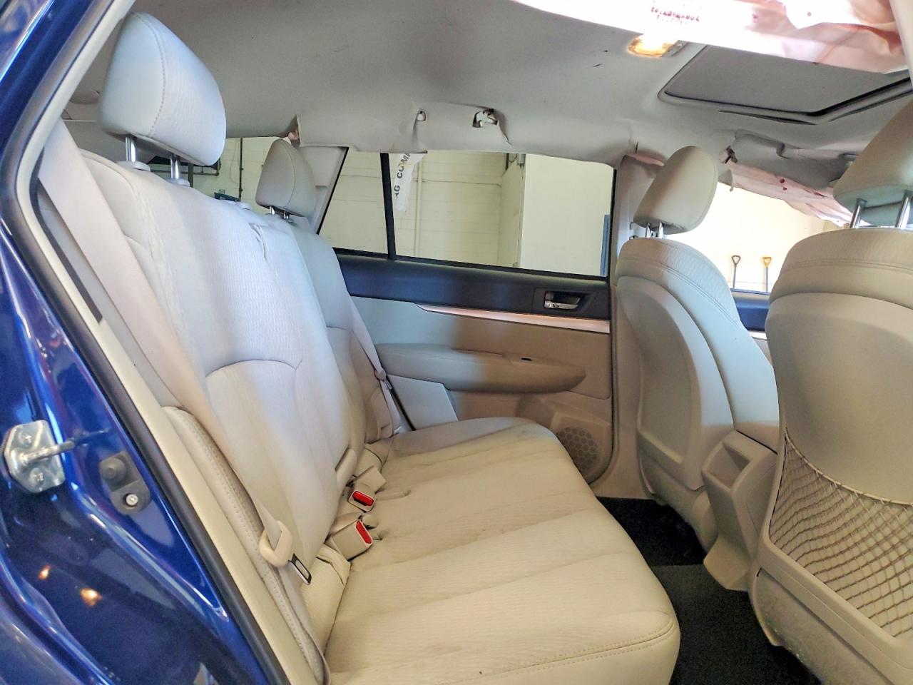Subaru Outback 2.5i Premium