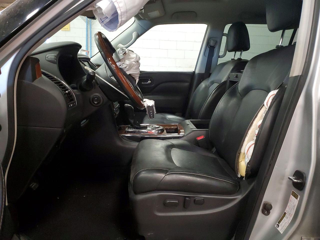 INFINITI Qx Base