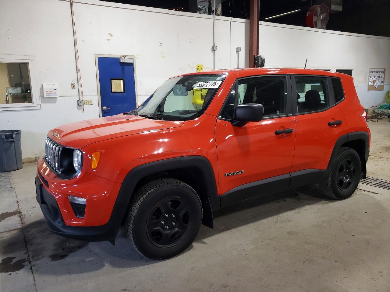 Salvage Jeep Renegade Image
