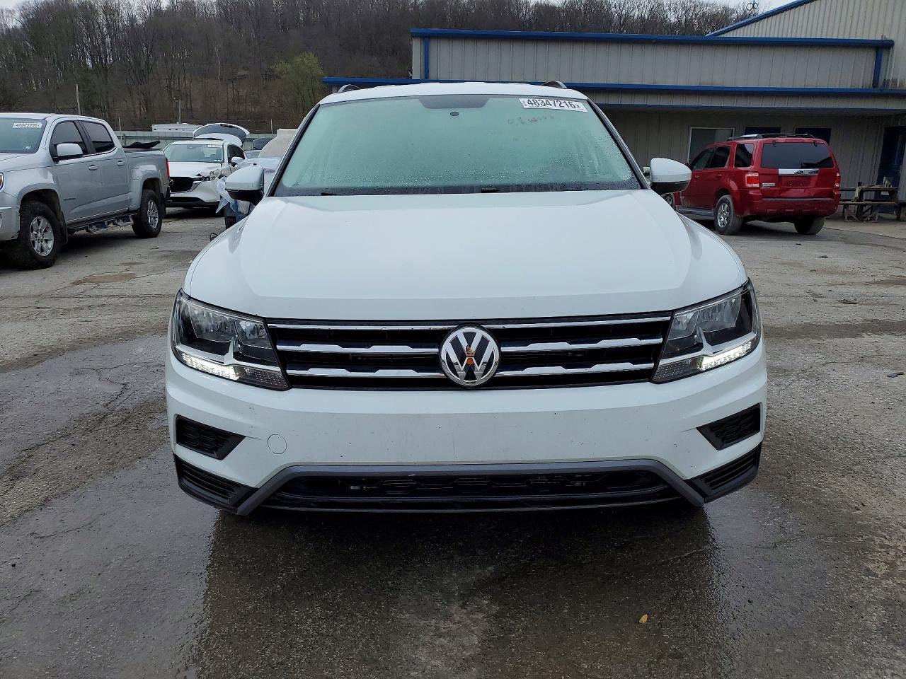 Volkswagen Tiguan S
