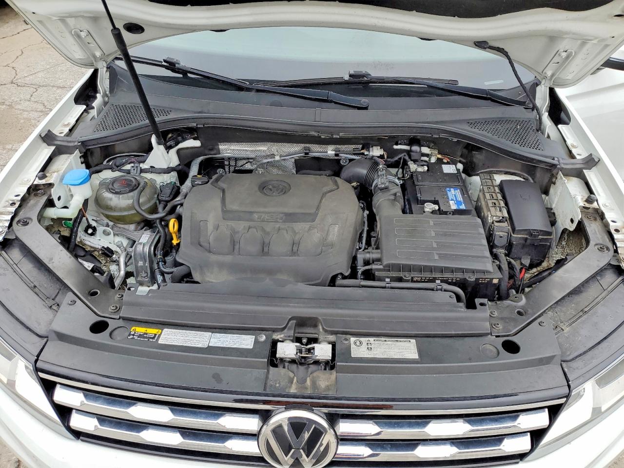 Volkswagen Tiguan S