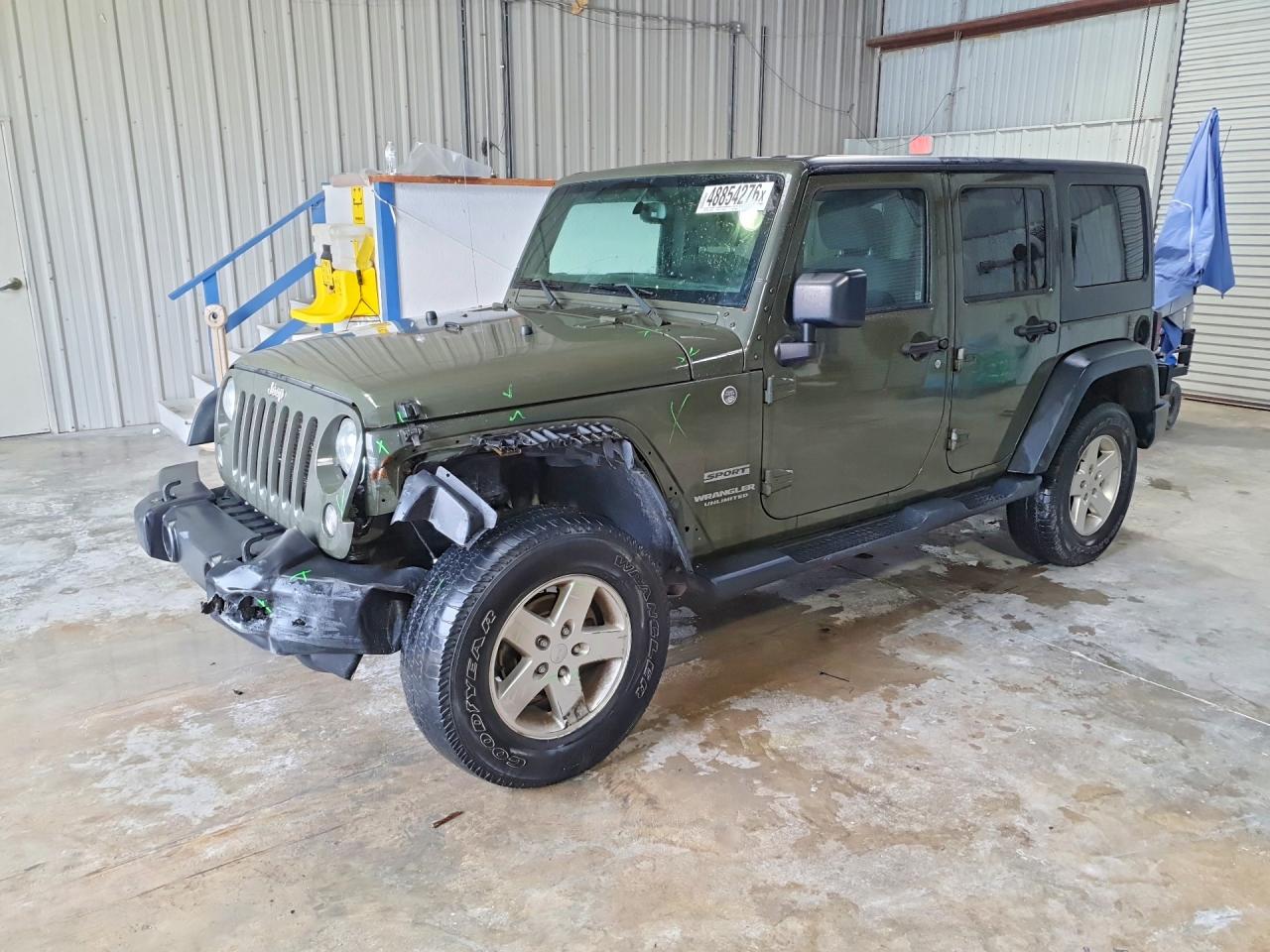 Salvage Jeep Wrangler Image