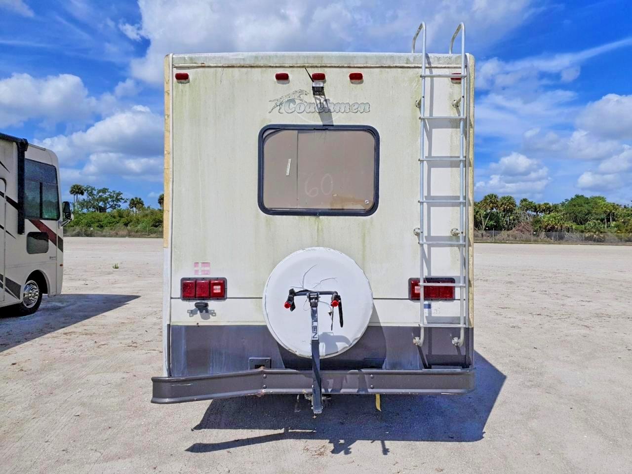 Workhorse Motorhome Chassis W16