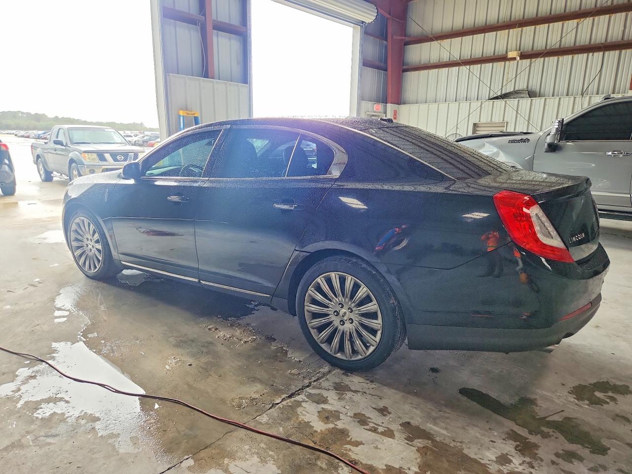 Lincoln MKS