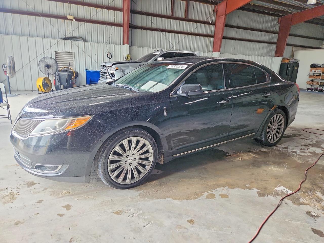 Salvage Lincoln MKS Image