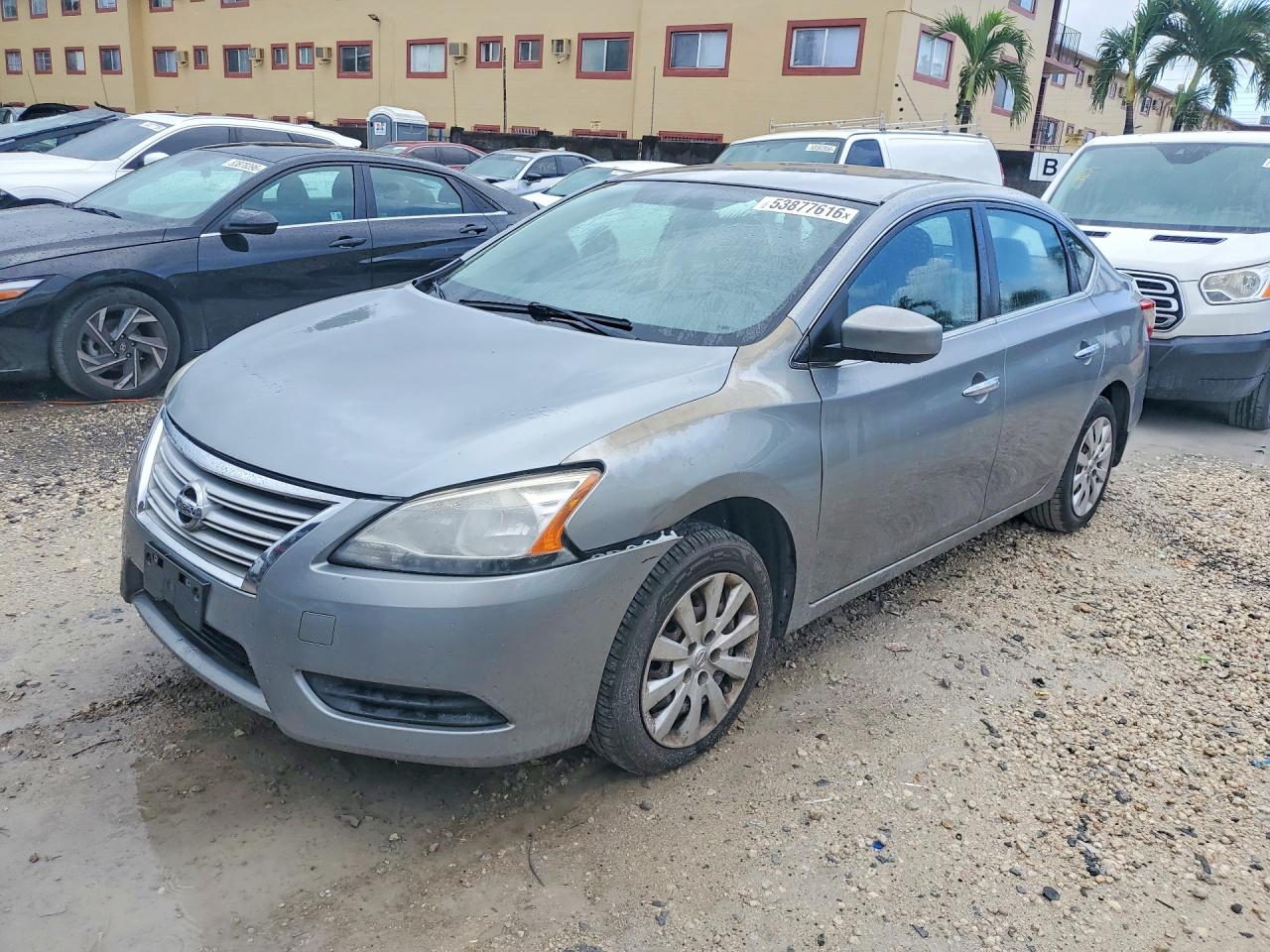 Salvage Nissan Sentra Image