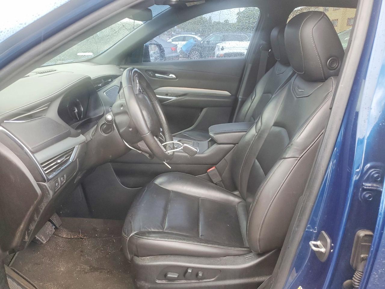 Cadillac XT4 Premium Luxury