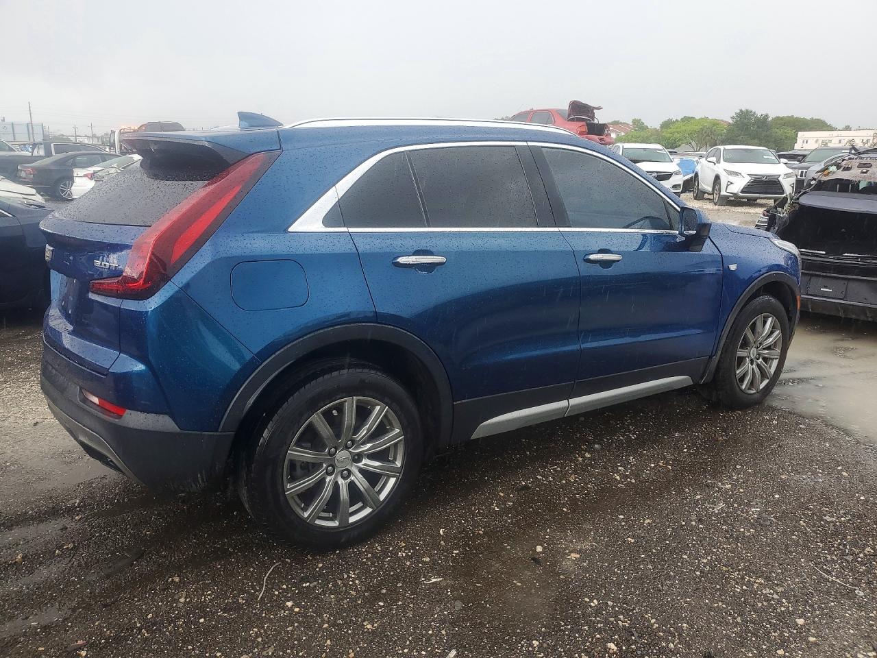 Cadillac XT4 Premium Luxury