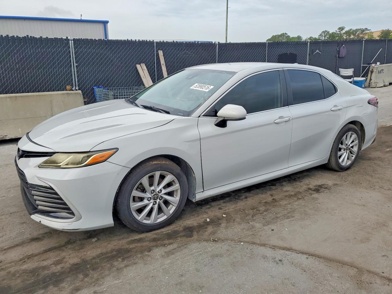 Salvage Toyota Camry Image