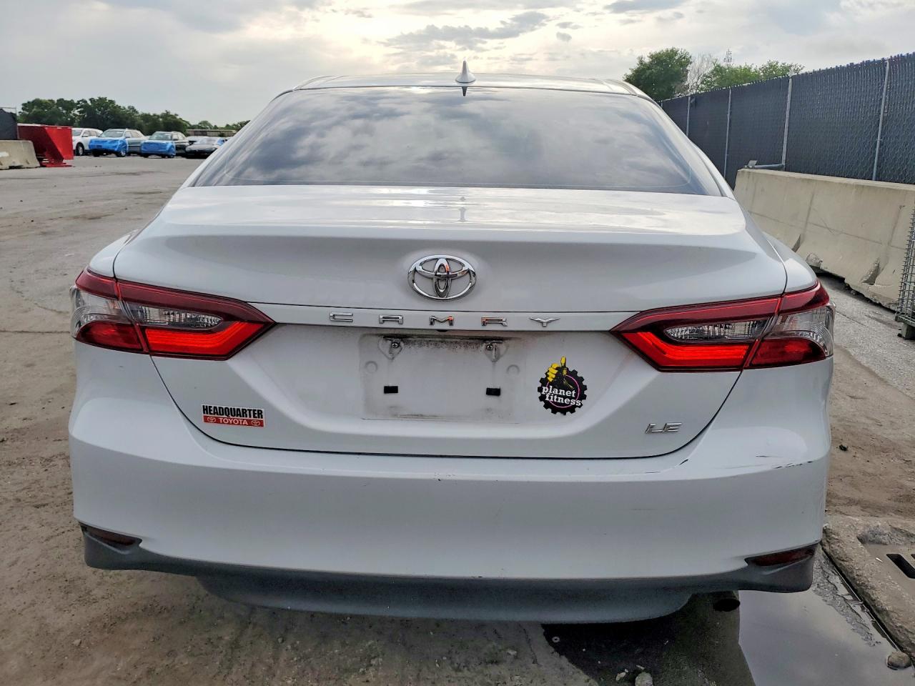 Toyota Camry Le