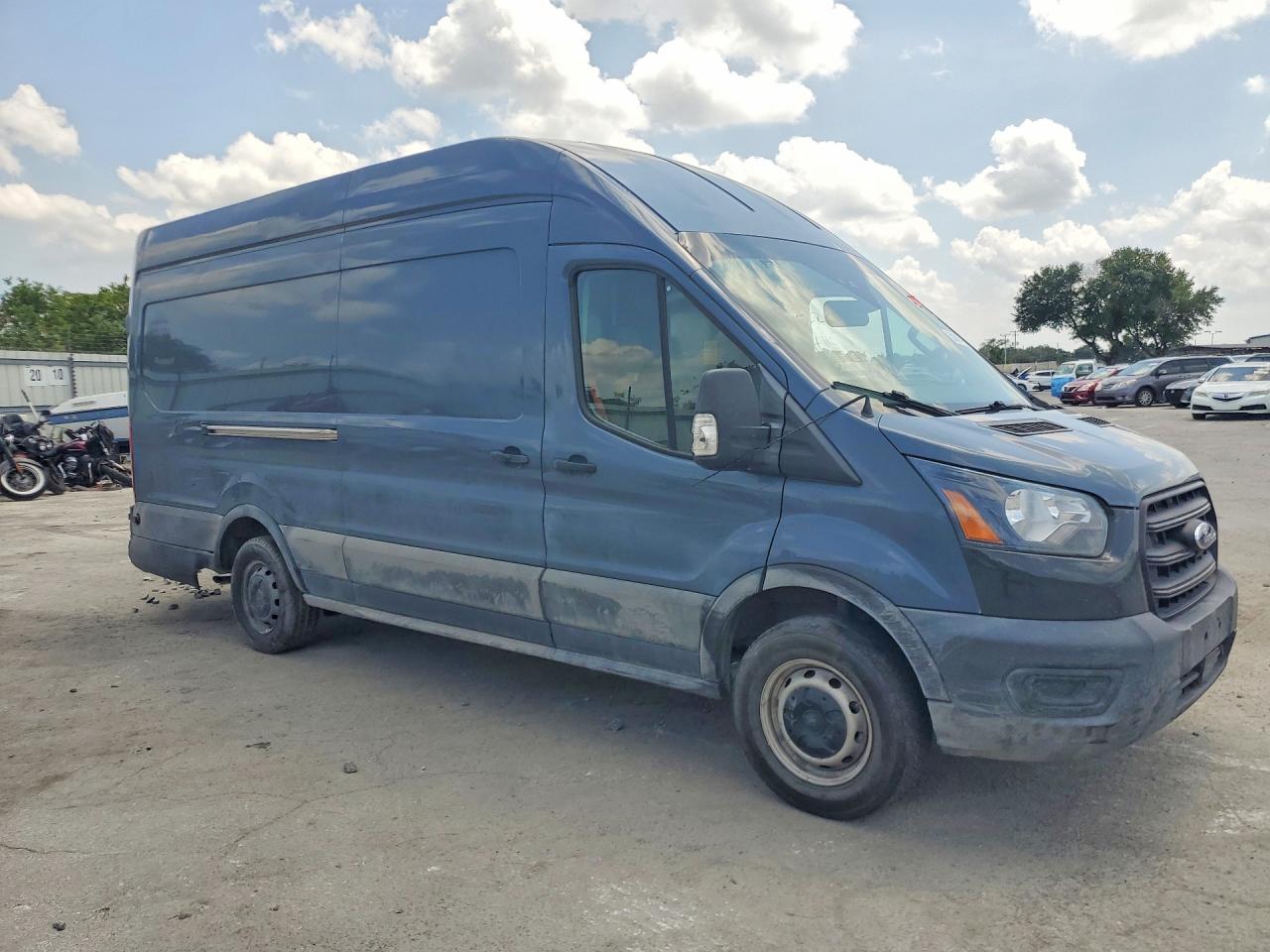 Ford Transit T-250