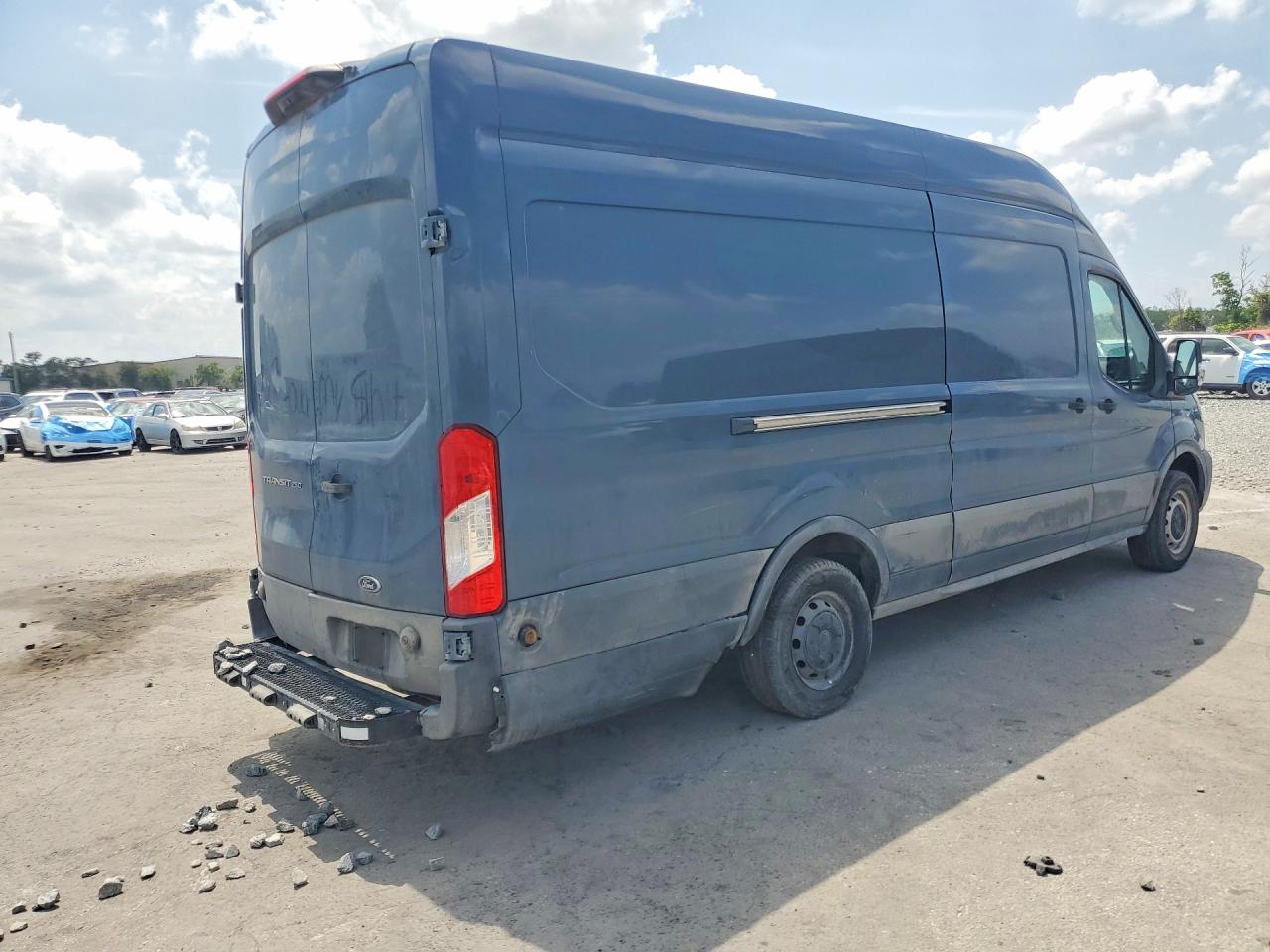 Ford Transit T-250